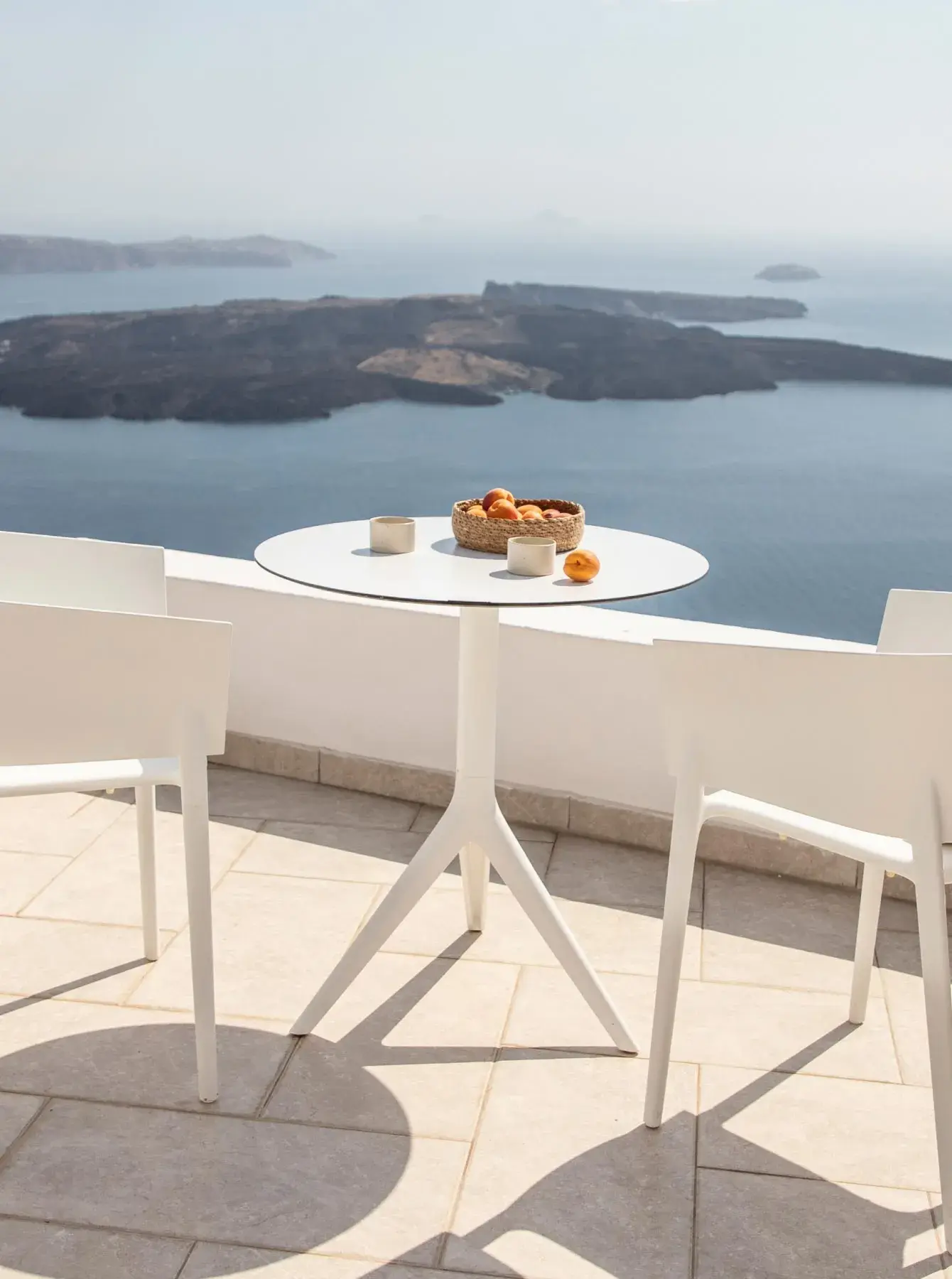Lukas Aethereal Living Suites Santorini