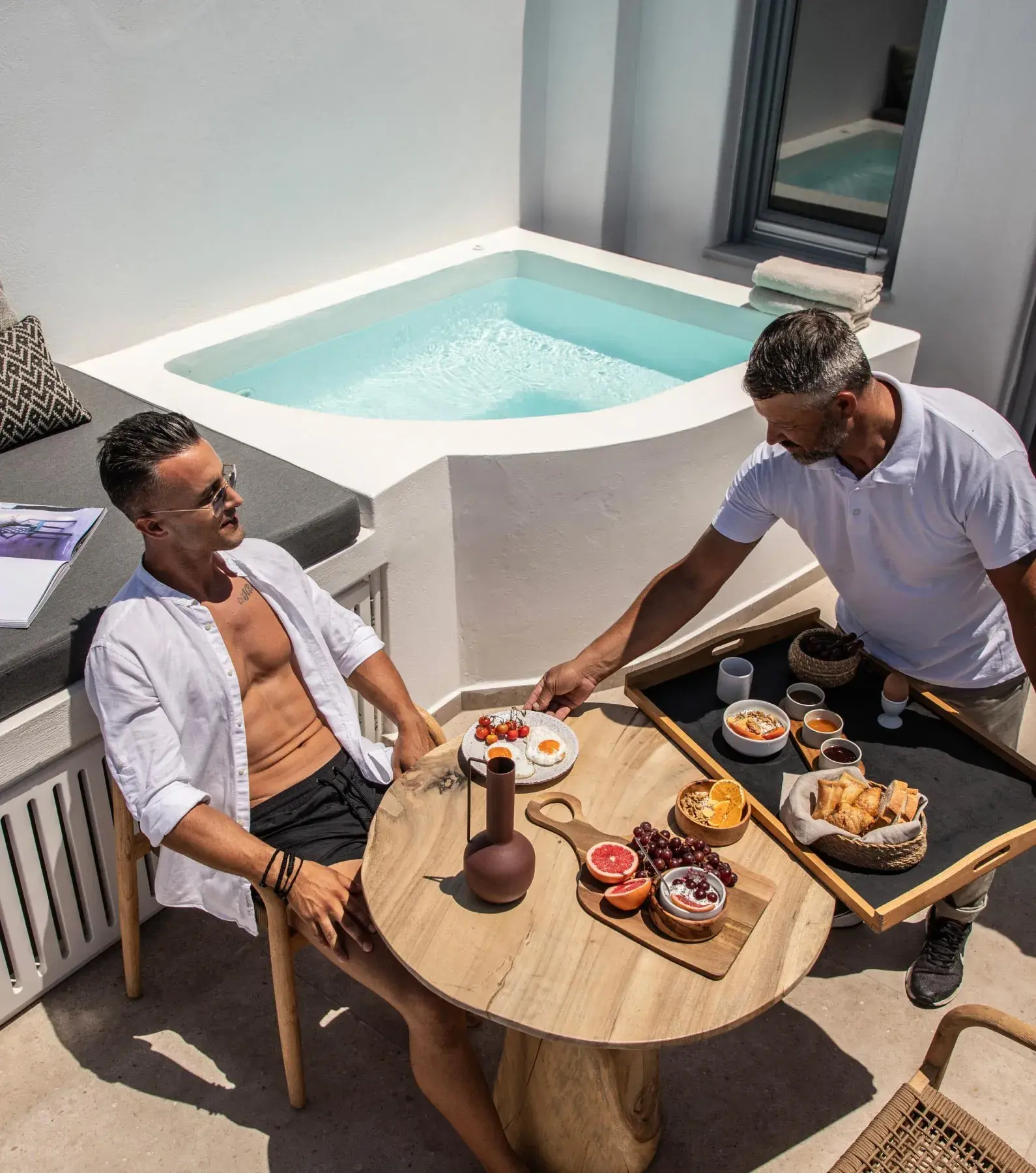 Deluxe Suite with Outdoor Hot Tub